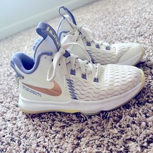 LeBron James Boys Nike Shoes